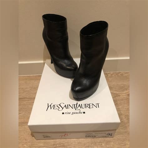 Yves Saint Laurent Tribtoo Heeled Leather Booties 